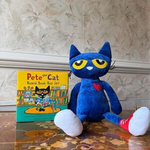 Pete the Cat Board Book Box Set of 8 & Plush Stuffed Animal Pete